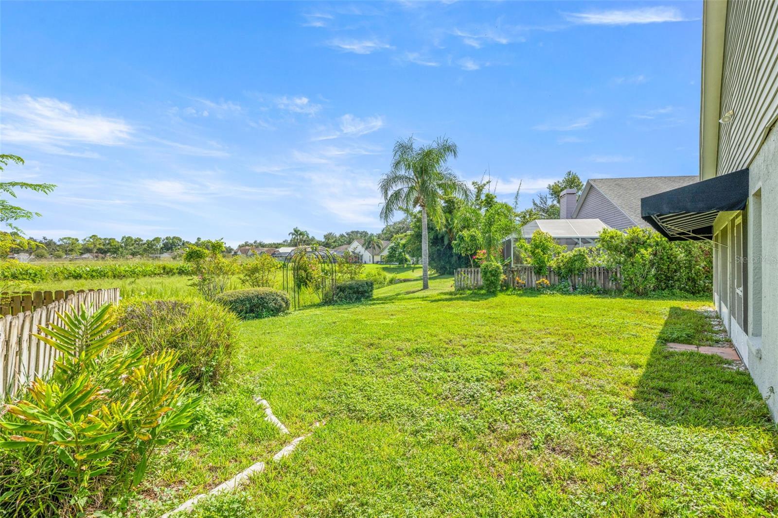 Image 22 of 25 For 16521 Lake Heather Drive