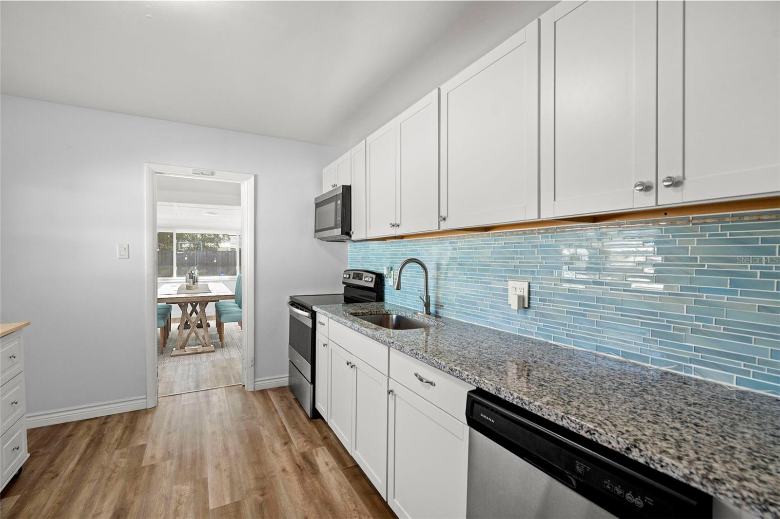 Image 10 of 30 For 1117 Tyrone Boulevard N