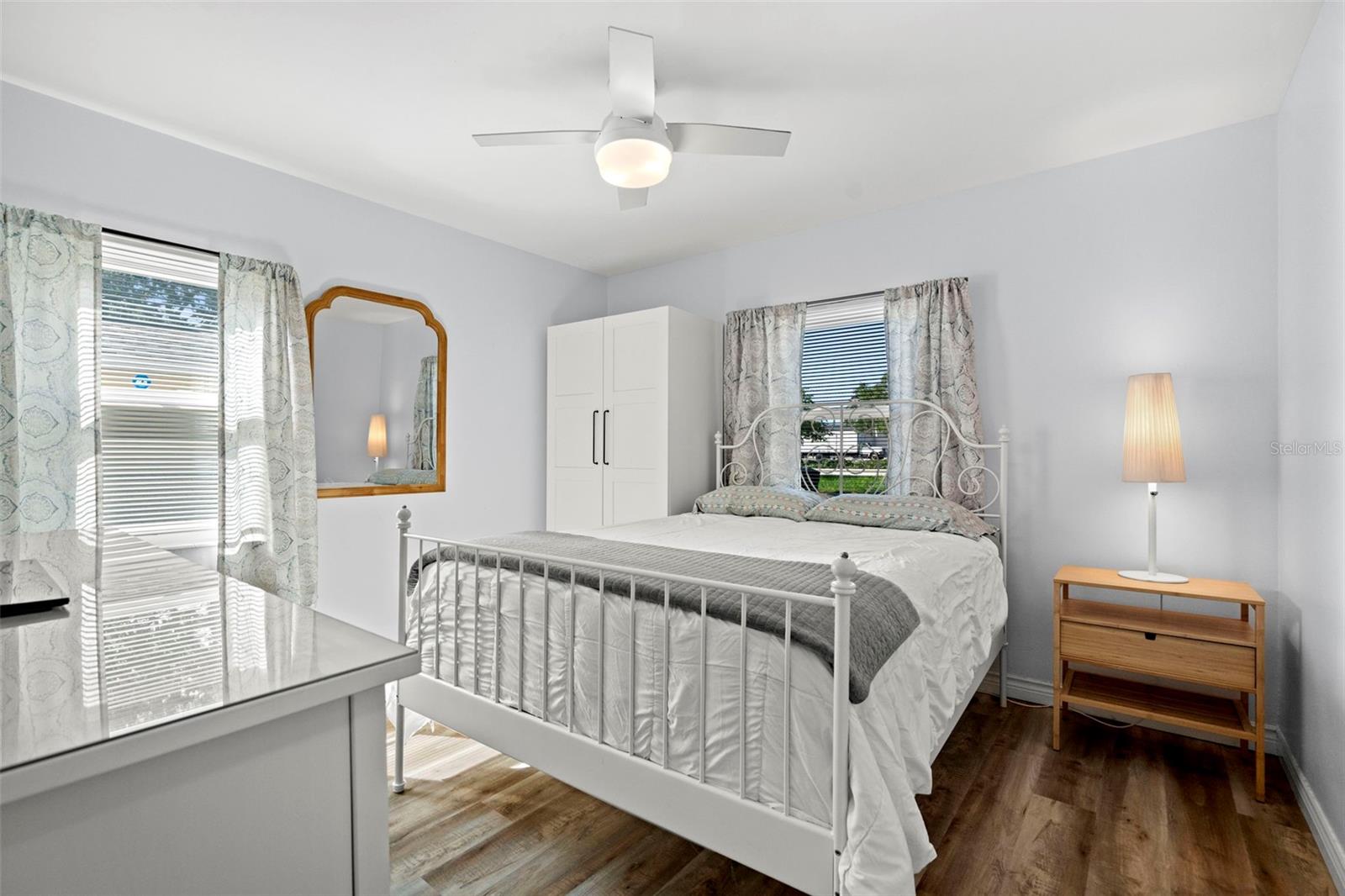 Image 14 of 30 For 1117 Tyrone Boulevard N