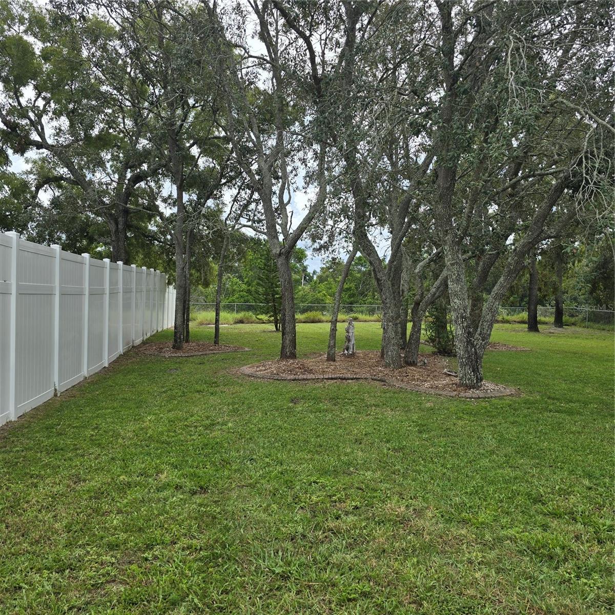 Image 21 of 28 For 7280 Pinehurst Drive