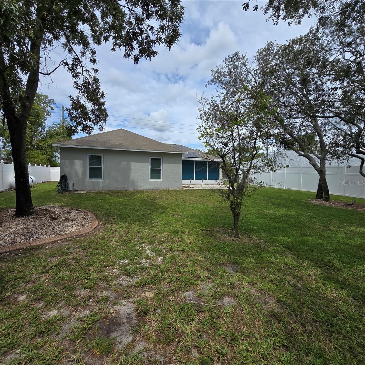 Image 22 of 28 For 7280 Pinehurst Drive