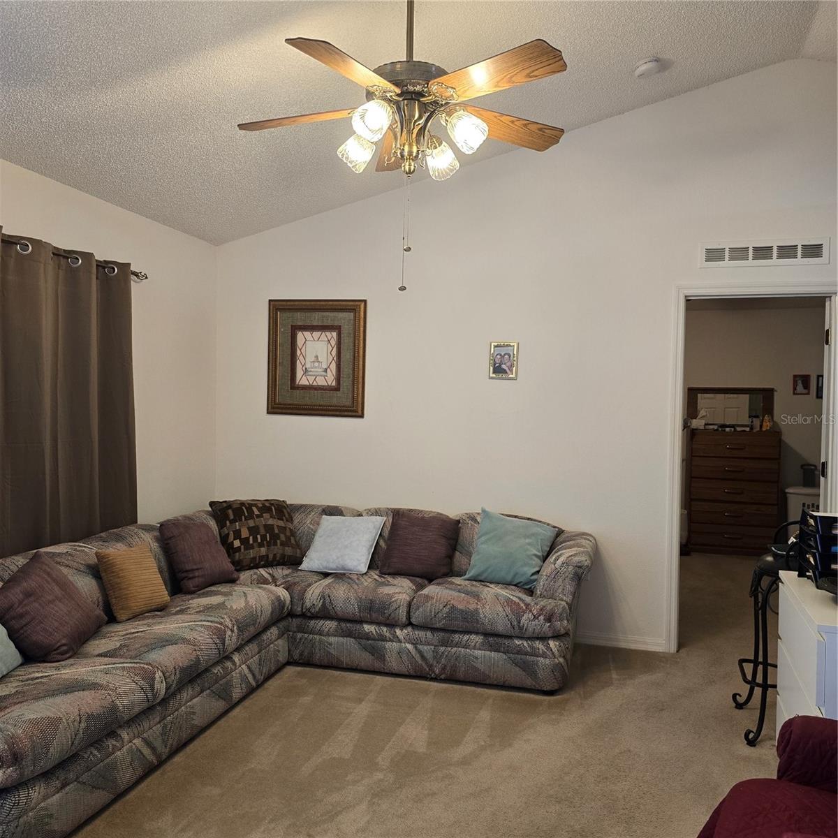 Image 4 of 28 For 7280 Pinehurst Drive