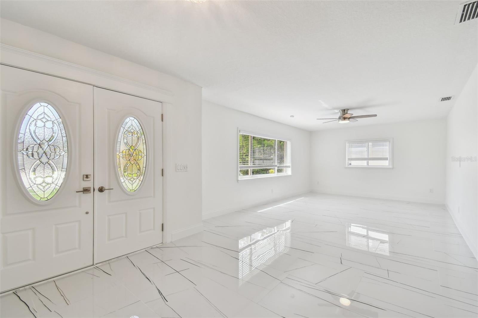 Image 4 of 37 For 4500 Helena Street Ne