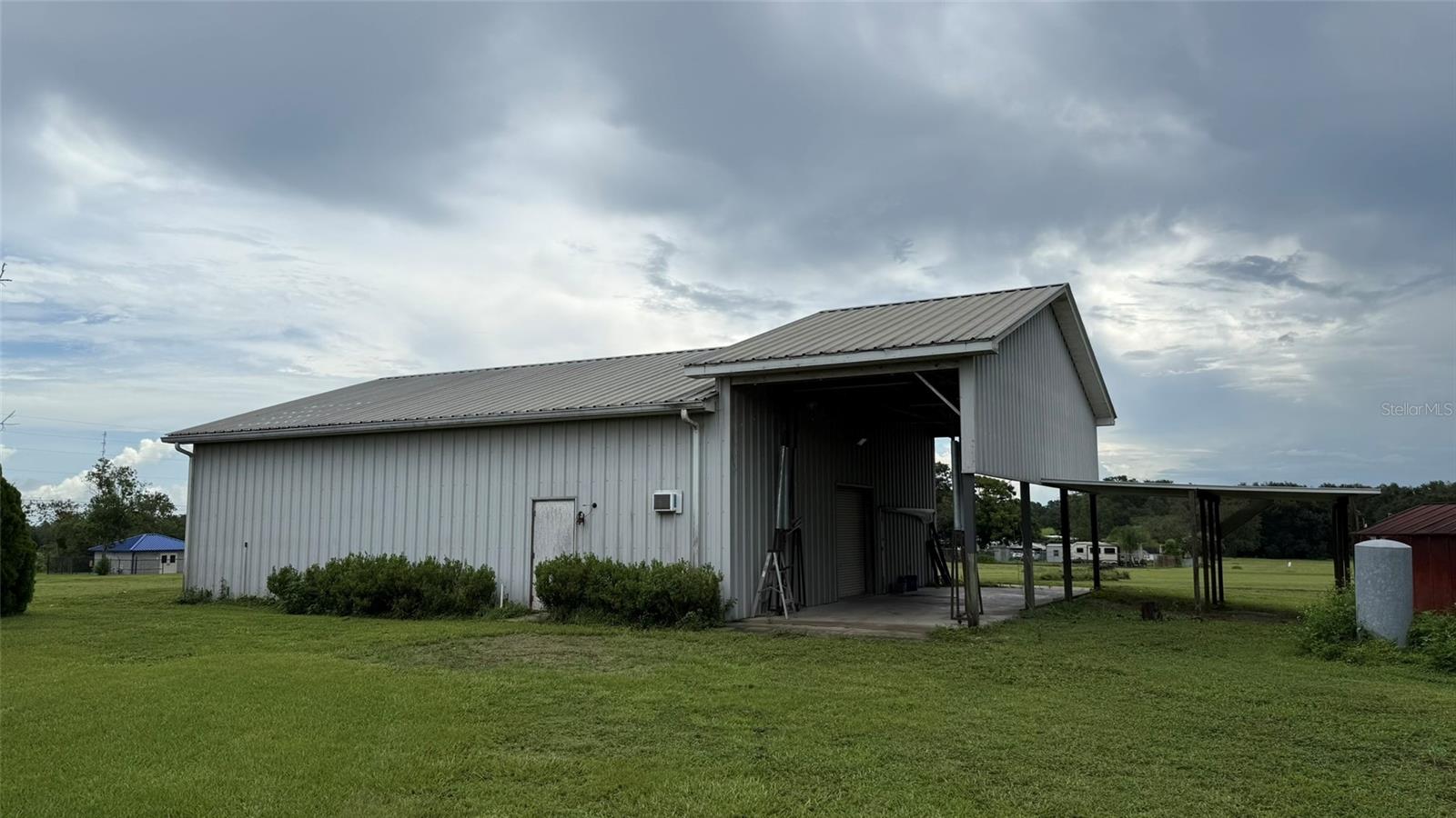 Listing photo id 25 for 39310 Richland Road