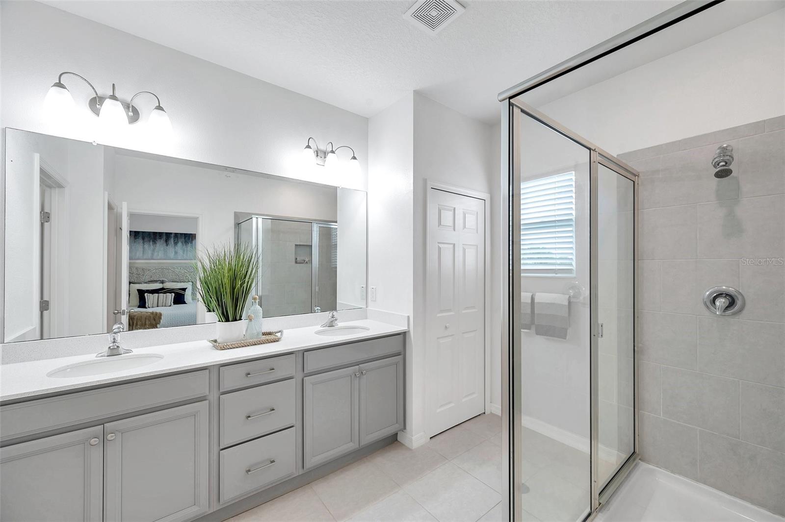 Image 15 of 42 For 5728 Skytop Drive