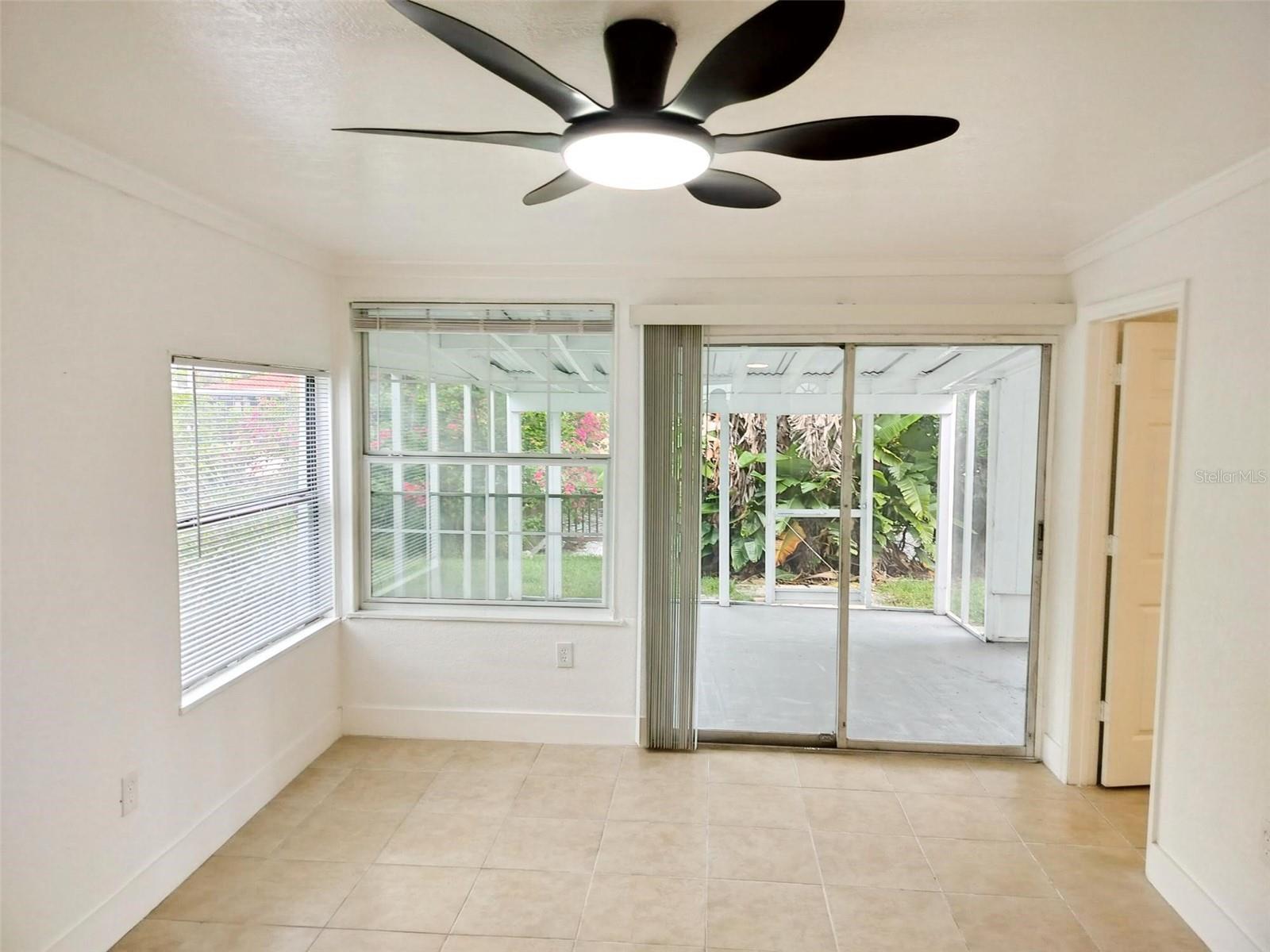 Image 5 of 7 For 9901 Grace Drive