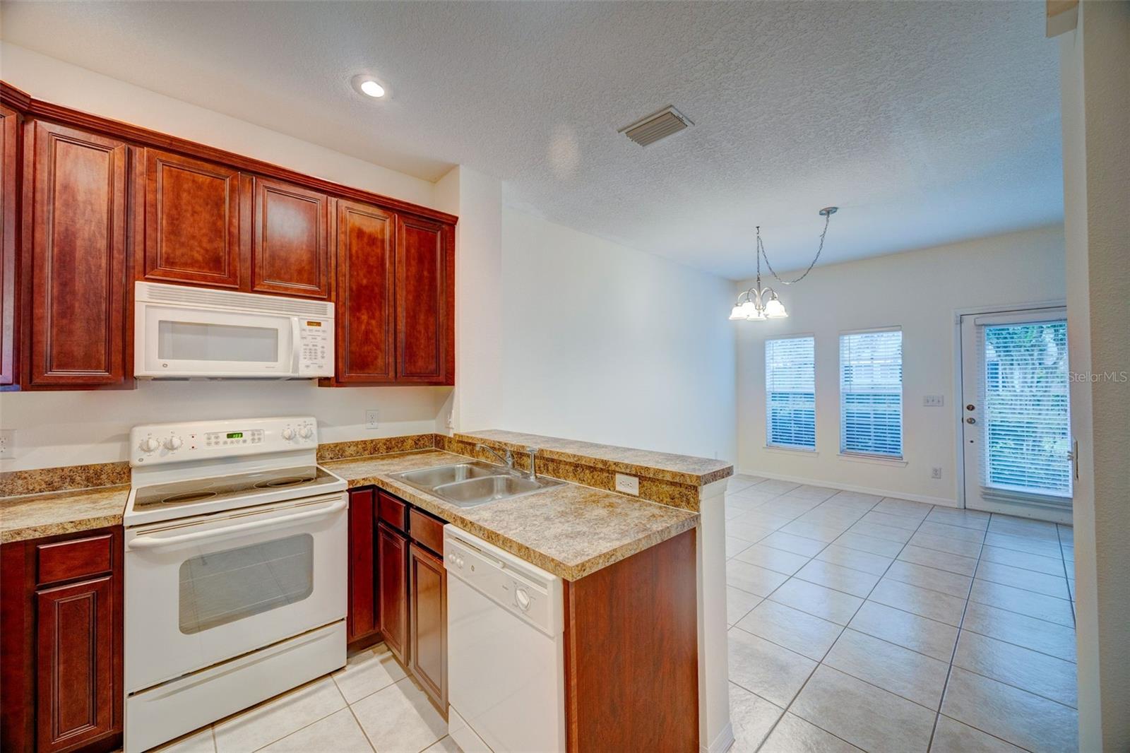 Image 12 of 38 For 10072 Old Haven Way