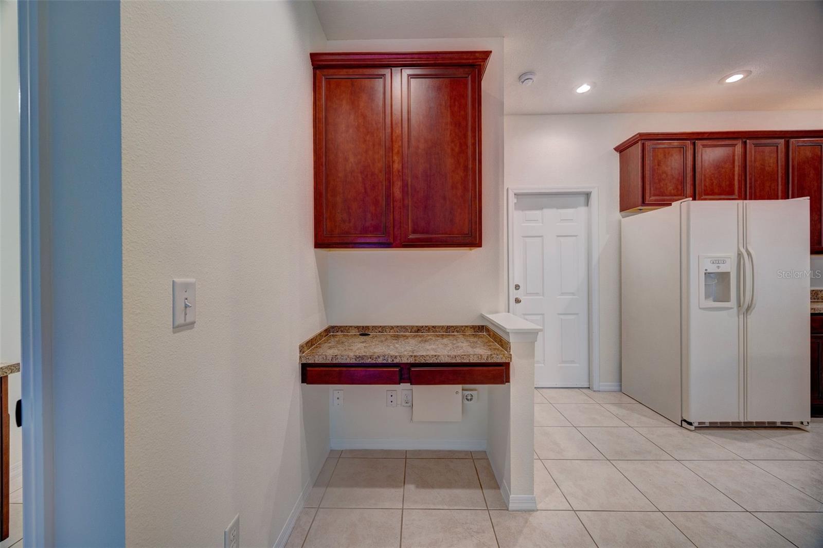 Image 17 of 38 For 10072 Old Haven Way