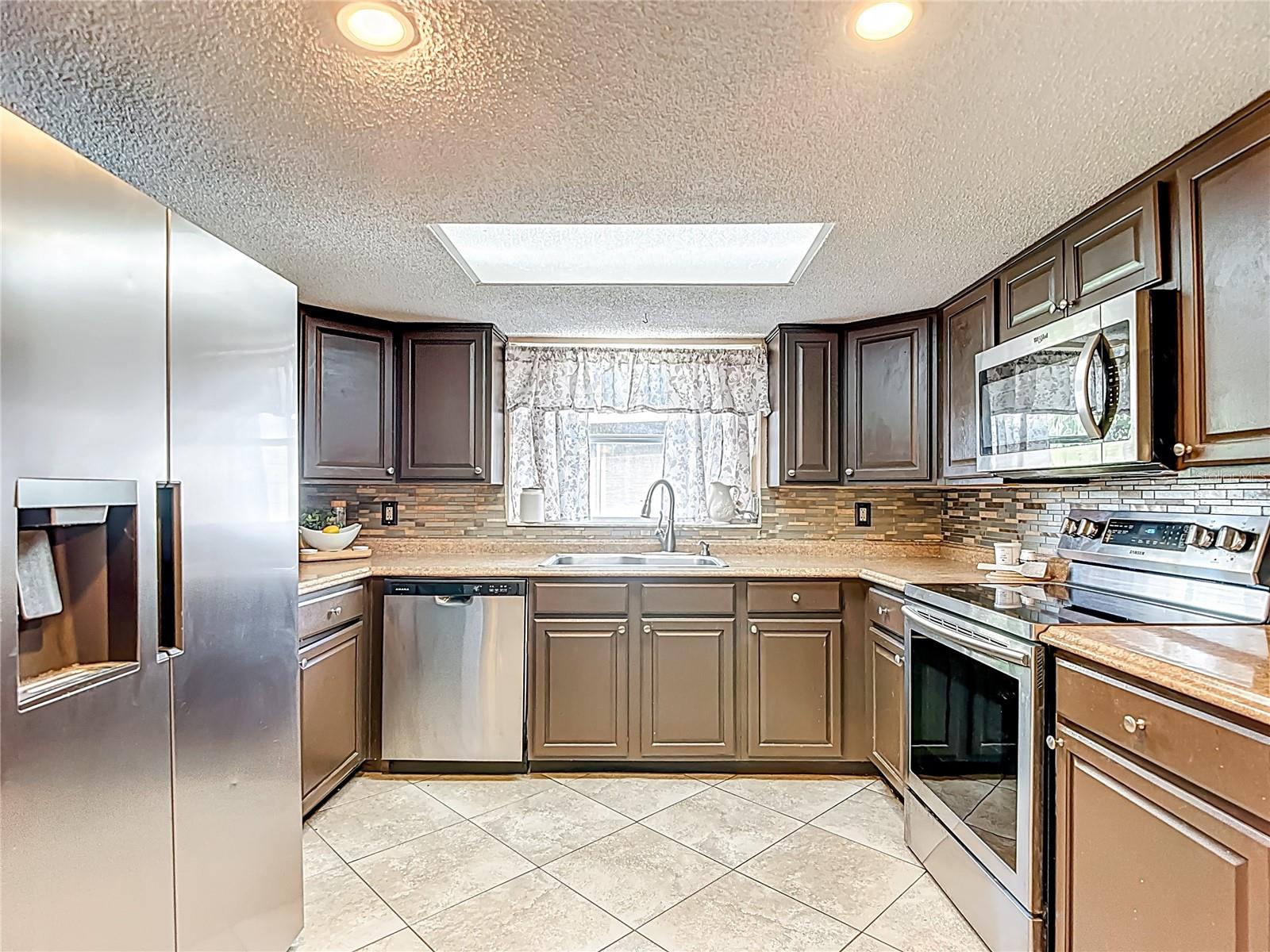 Image 10 of 55 For 7334 Brentwood Drive