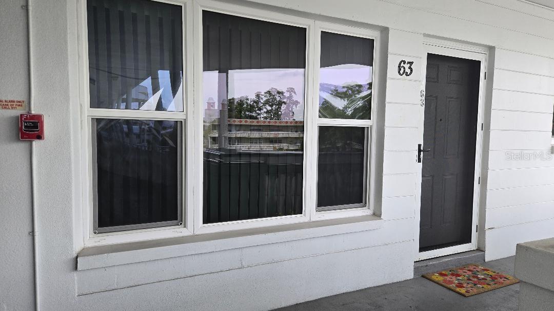 Image 2 of 12 For 2429 Ecuadorian Way 63