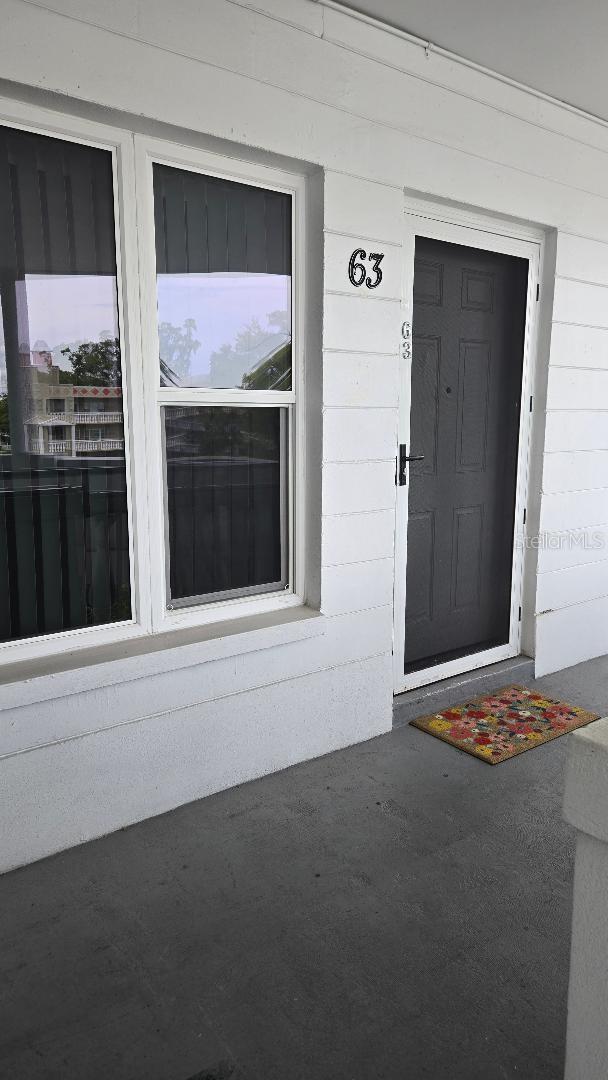 Image 3 of 12 For 2429 Ecuadorian Way 63