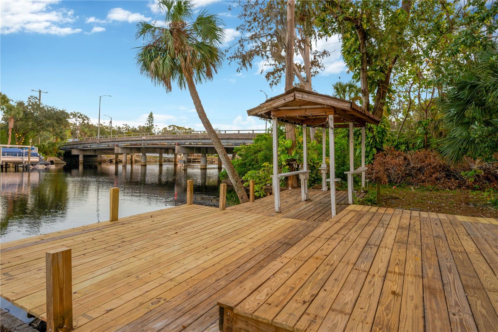 Image 10 of 11 For 703 Sligh Avenue