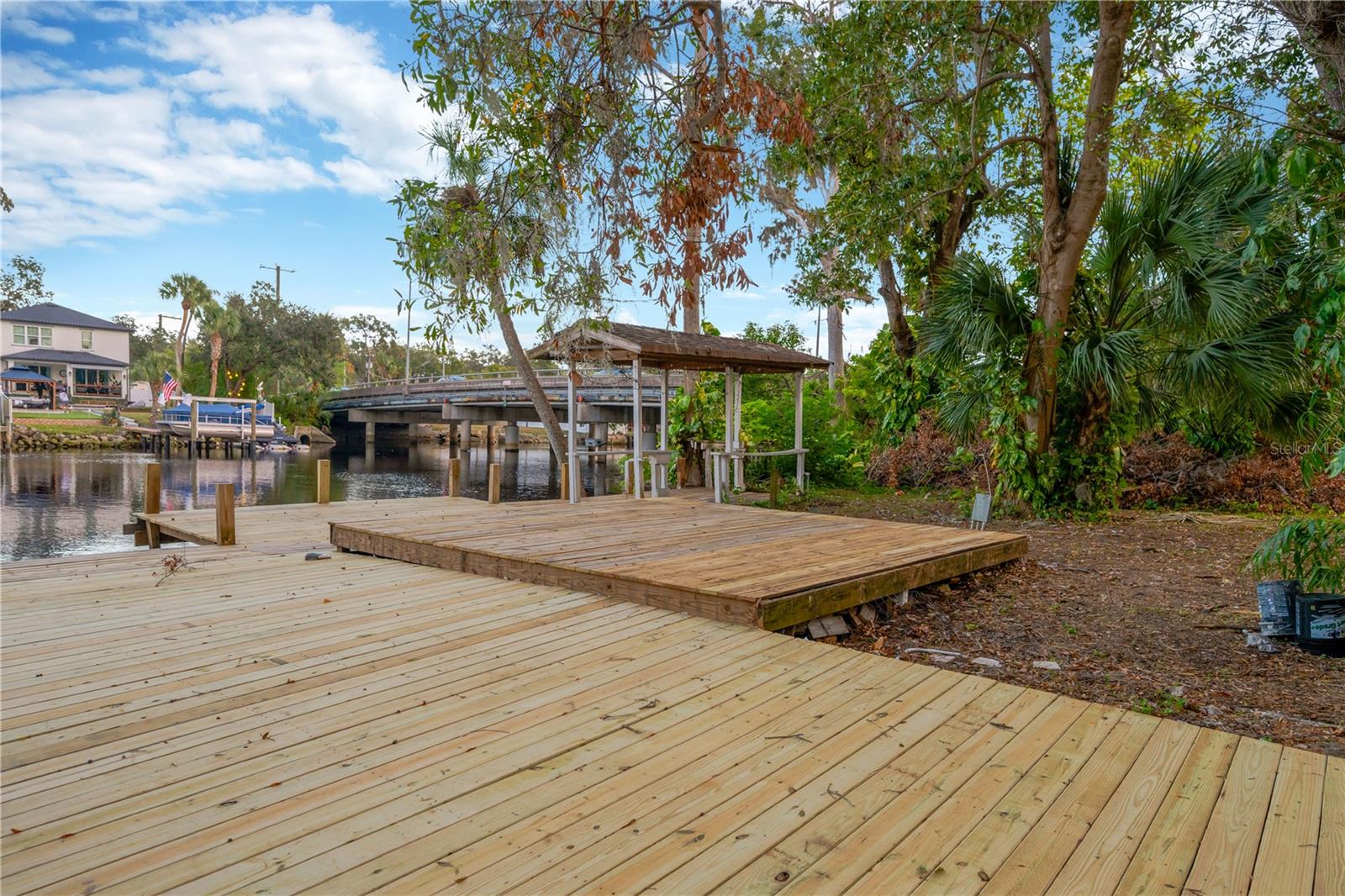 Image 9 of 11 For 703 Sligh Avenue