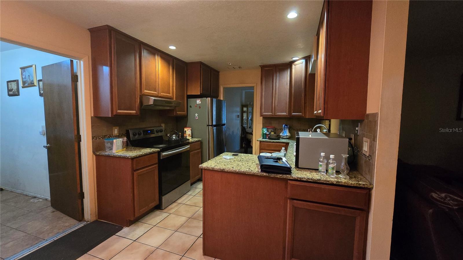 Image 16 of 46 For 6808 Galle Court