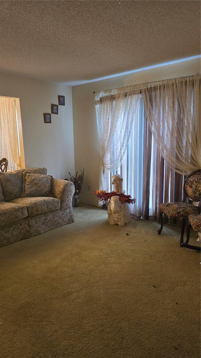 Image 4 of 46 For 6808 Galle Court