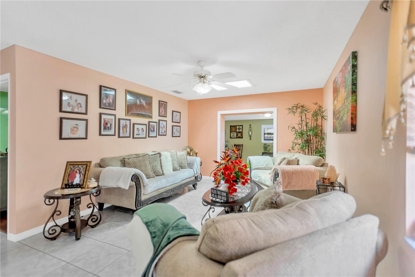 Image 17 of 36 For 11047 Springridge Drive
