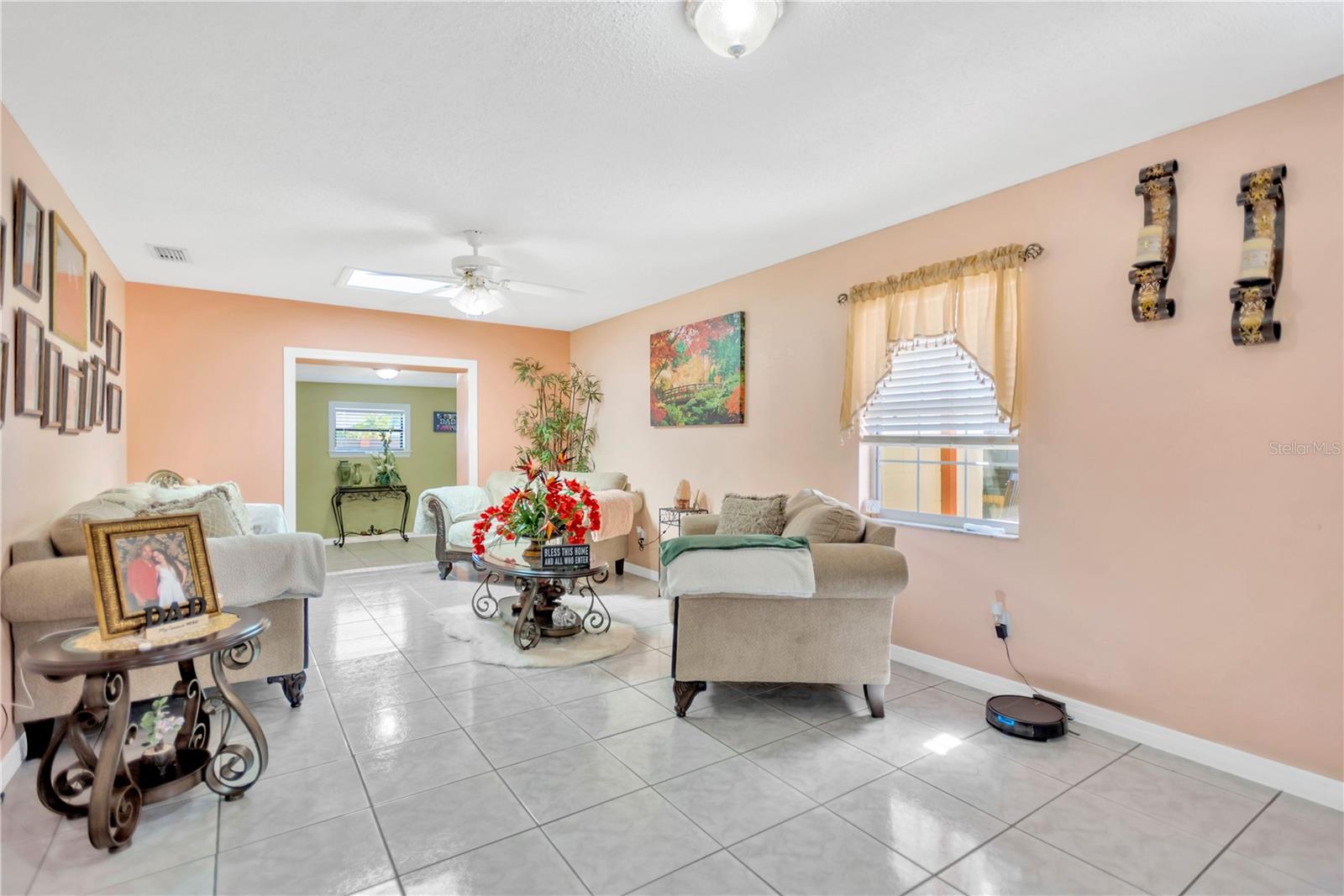 Image 5 of 36 For 11047 Springridge Drive