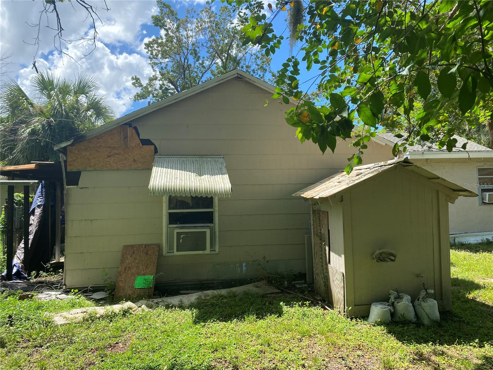 Image 7 of 29 For 8701 Willow Avenue