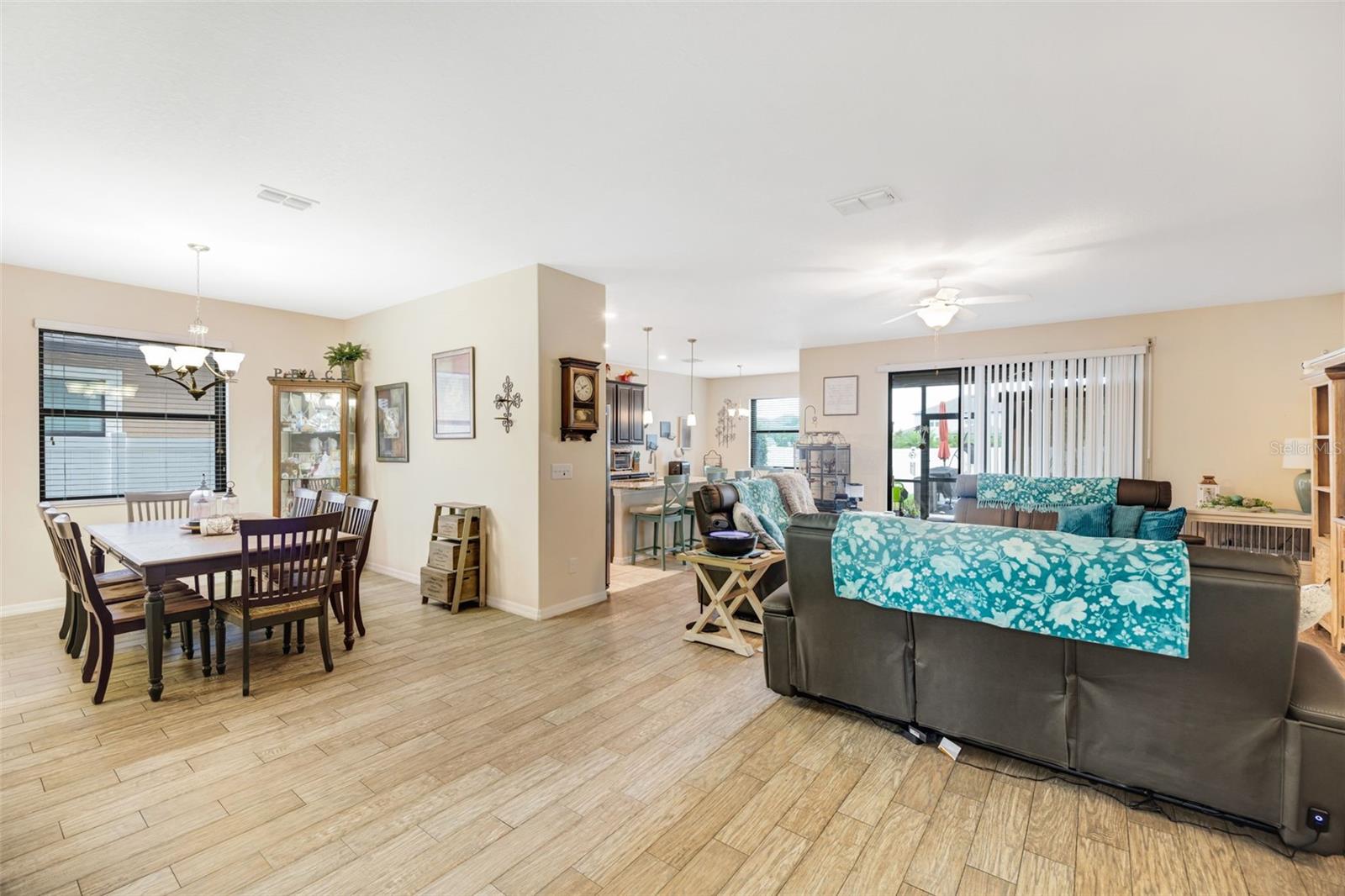 Image 10 of 74 For 13405 White Sapphire Road