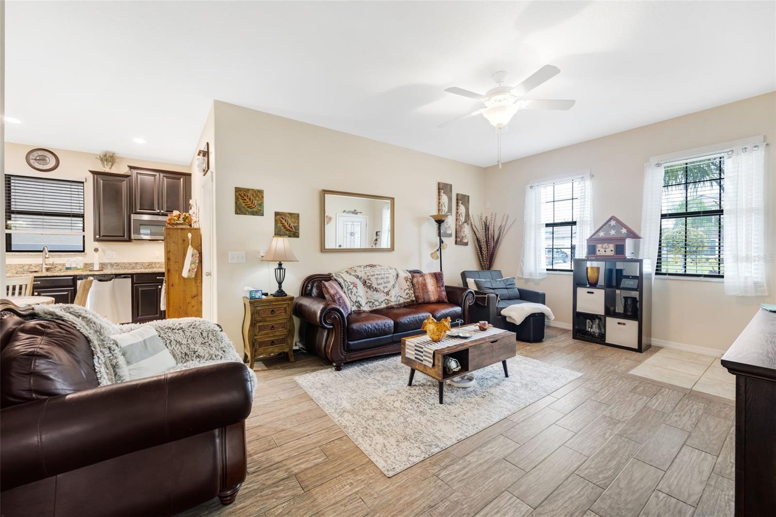 Image 20 of 74 For 13405 White Sapphire Road