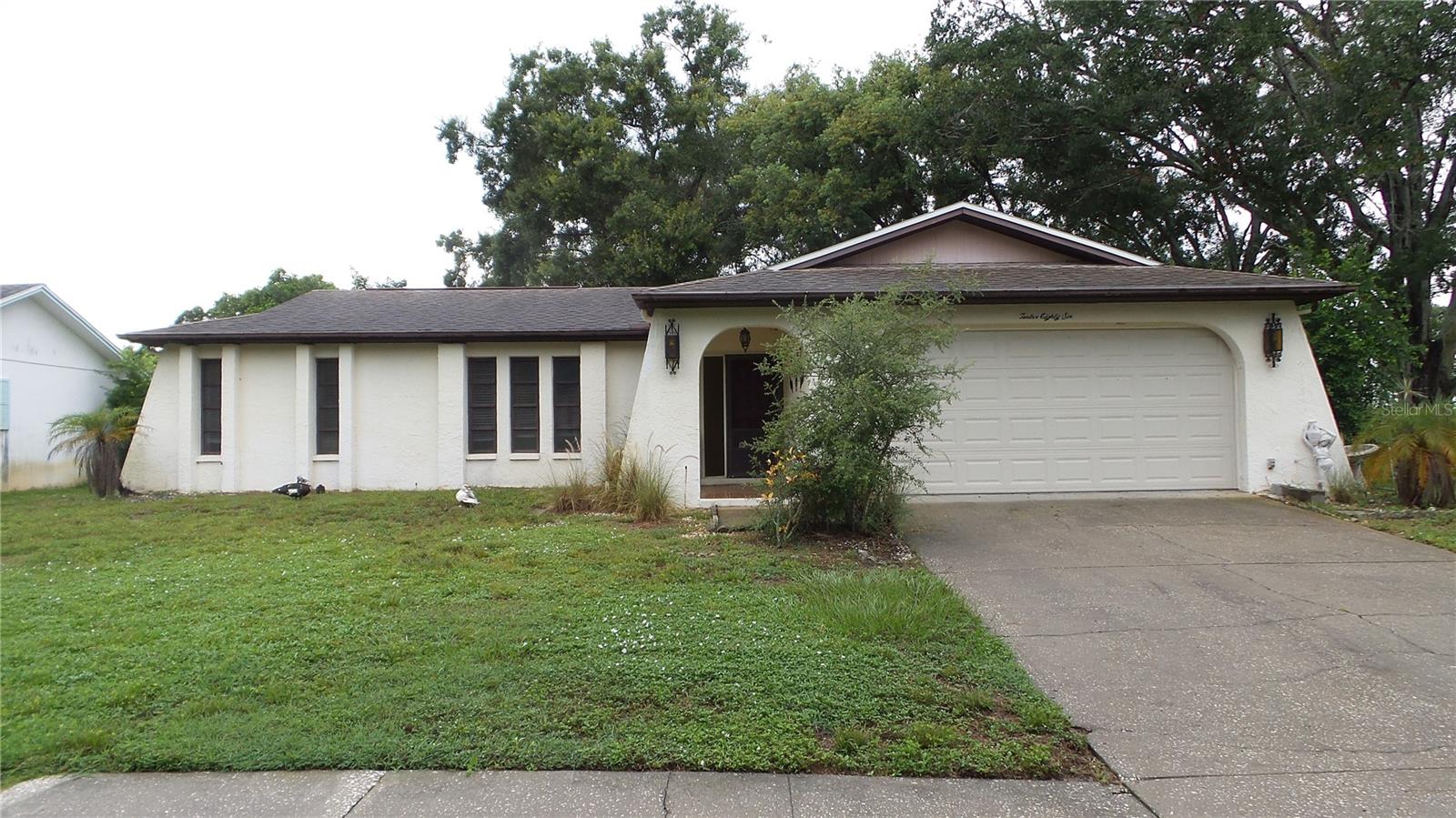 Details for 1286 Golden Oak Drive, TARPON SPRINGS, FL 34689