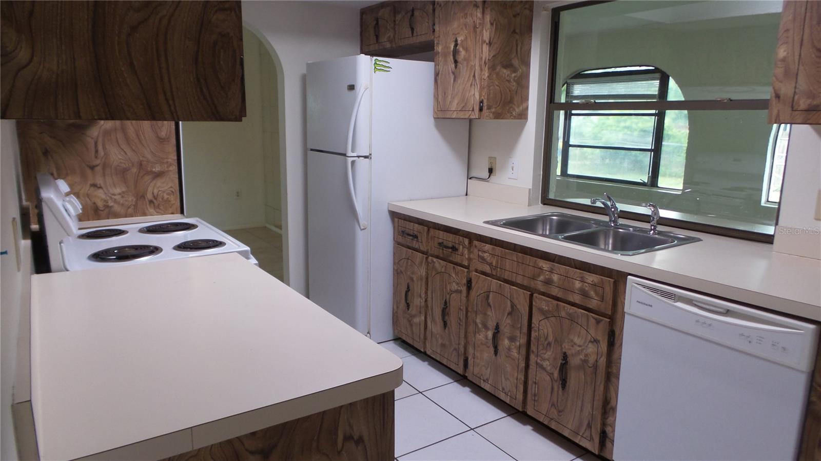 Image 4 of 17 For 1286 Golden Oak Drive