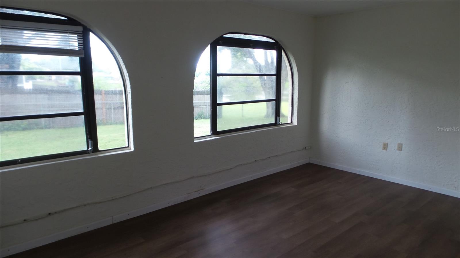 Image 9 of 17 For 1286 Golden Oak Drive