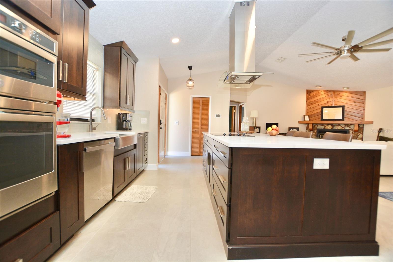 Image 14 of 61 For 7338 Bramblewood Drive