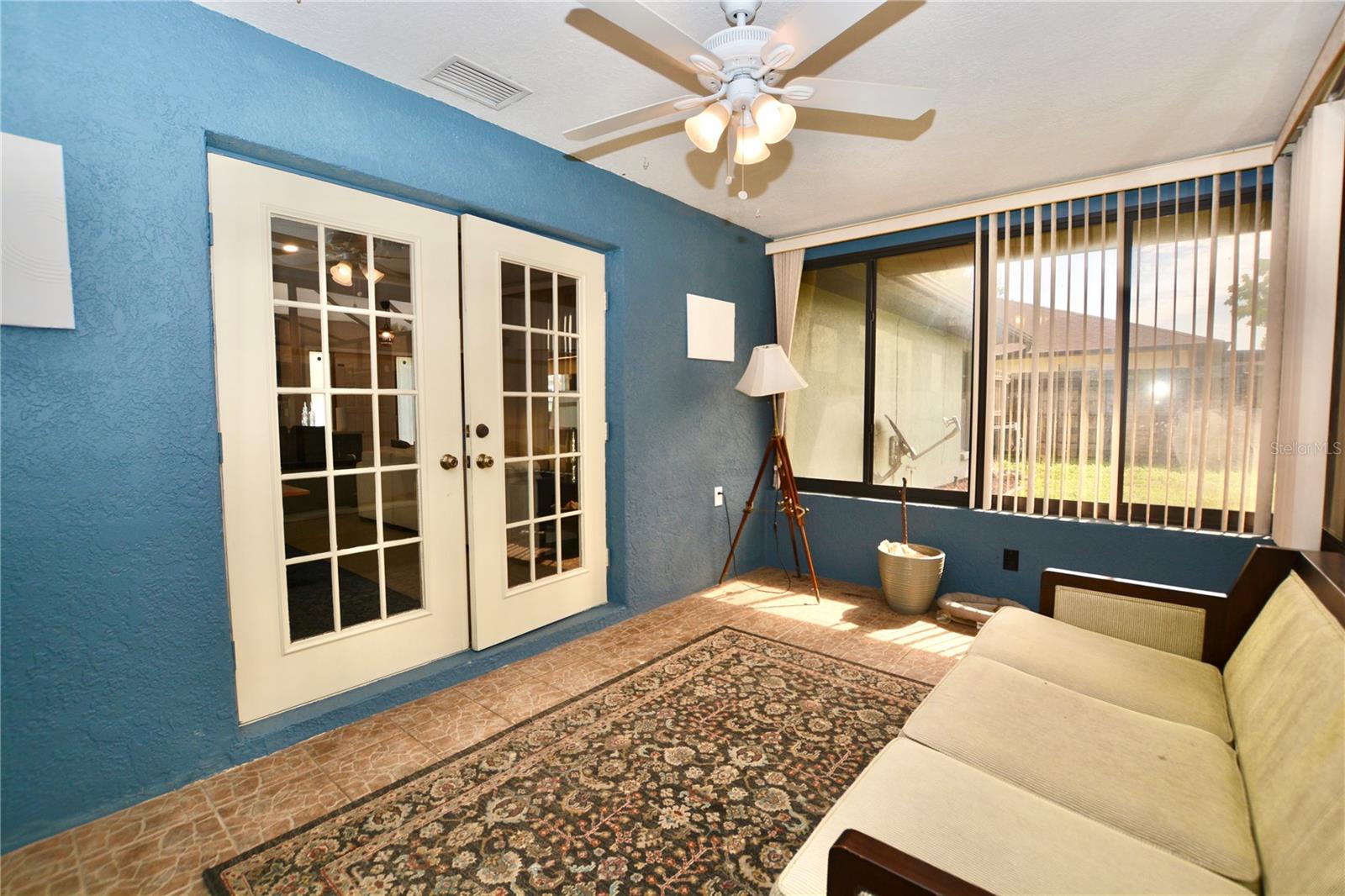 Image 23 of 61 For 7338 Bramblewood Drive