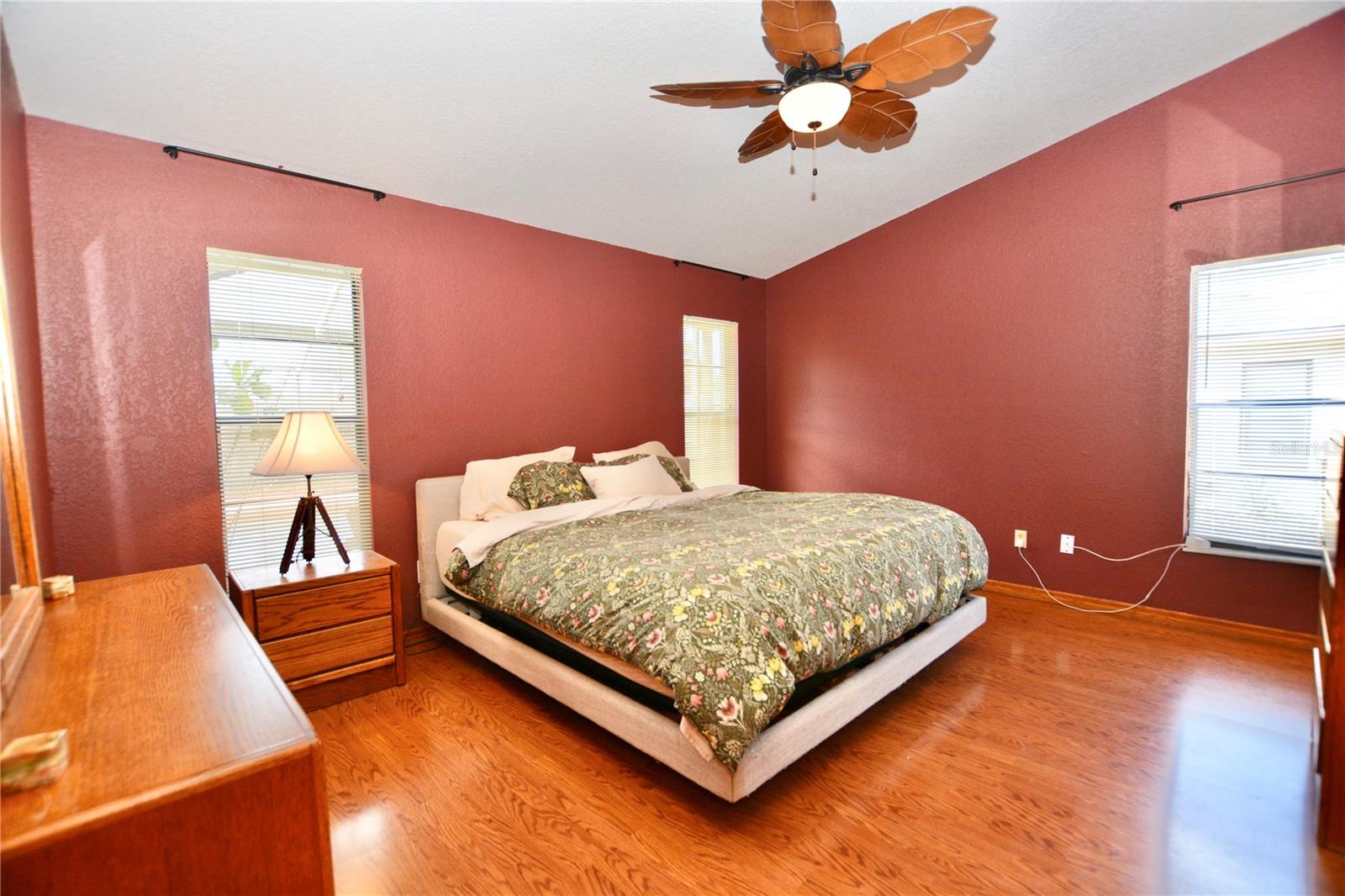 Image 27 of 61 For 7338 Bramblewood Drive