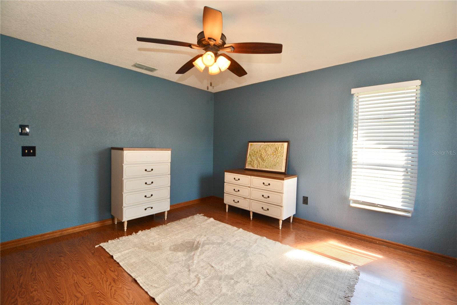Image 34 of 61 For 7338 Bramblewood Drive
