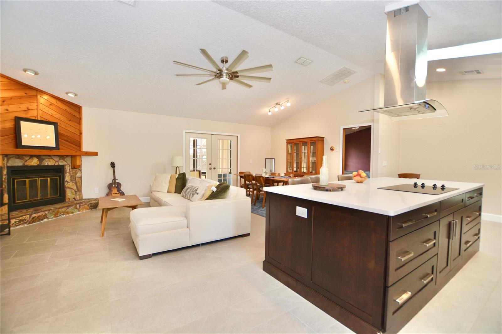 Image 4 of 61 For 7338 Bramblewood Drive