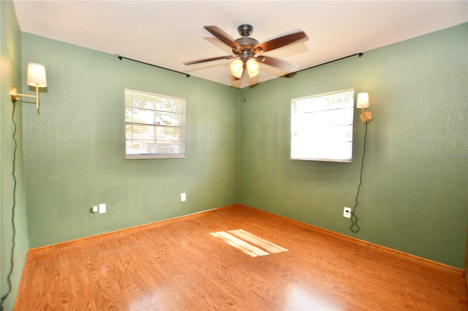 Image 43 of 61 For 7338 Bramblewood Drive