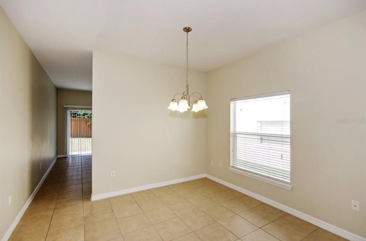 Image 3 of 14 For 2111 Conifer Avenue