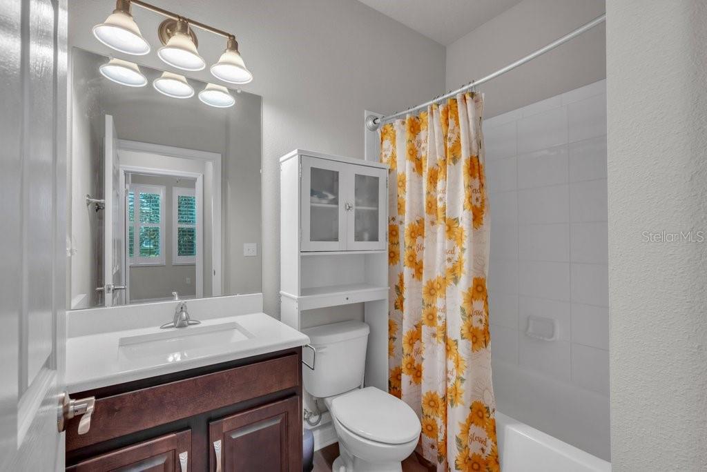 Image 22 of 33 For 13915 Kingfisher Glen Drive