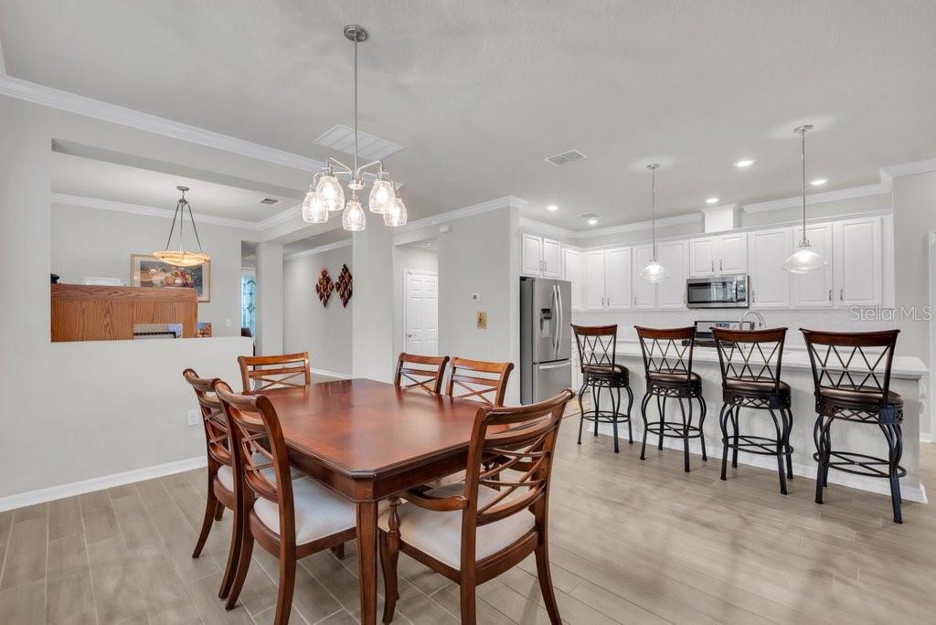 Image 8 of 33 For 13915 Kingfisher Glen Drive