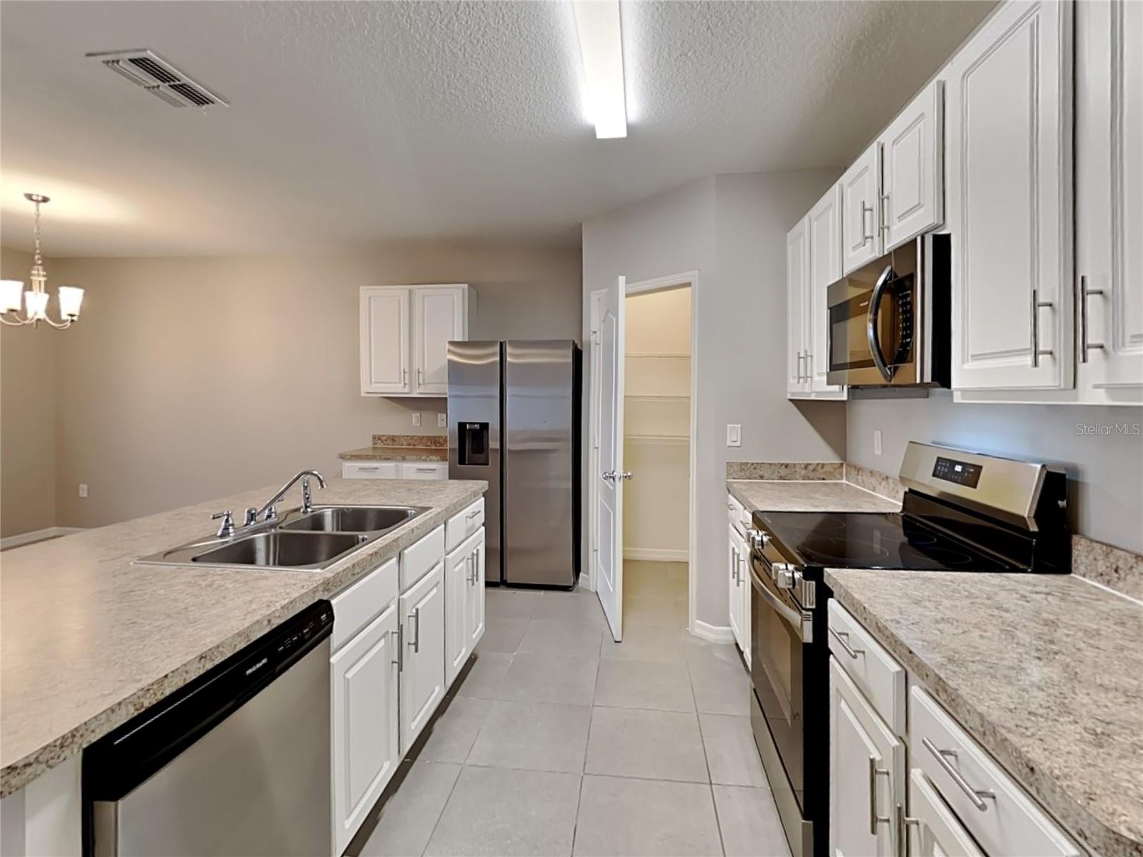 Image 7 of 21 For 6279 Red Herring Drive