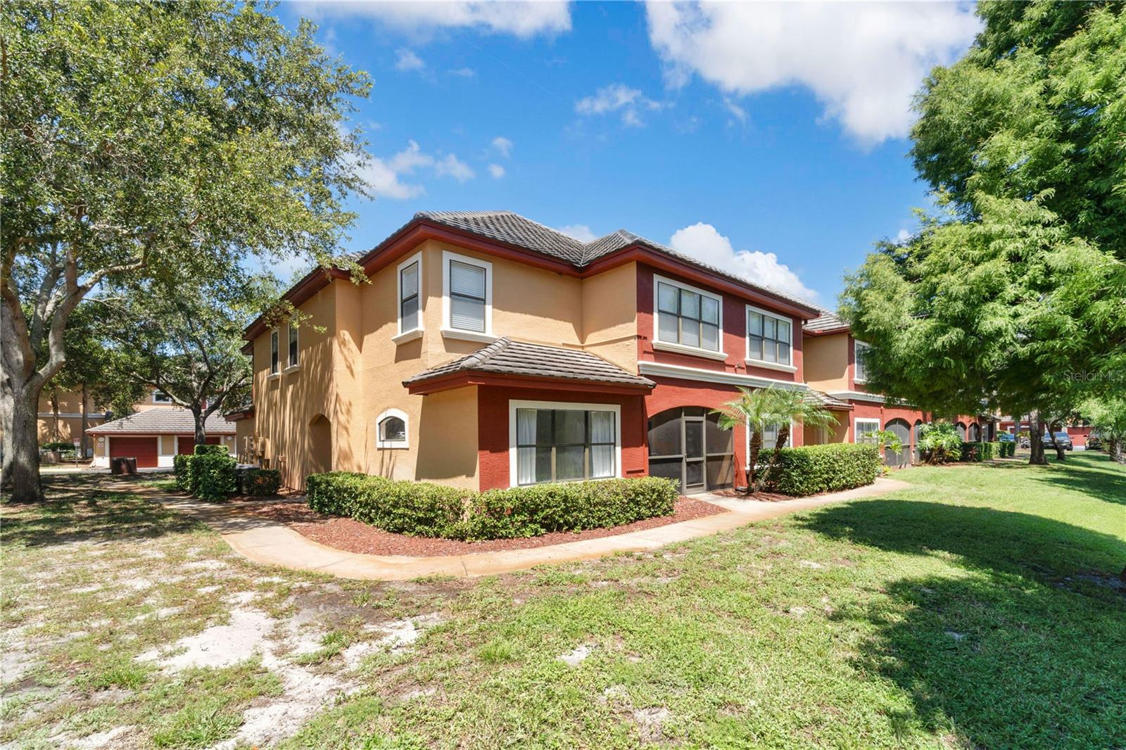 Image 3 of 38 For 2272 Chianti Place 4-0048