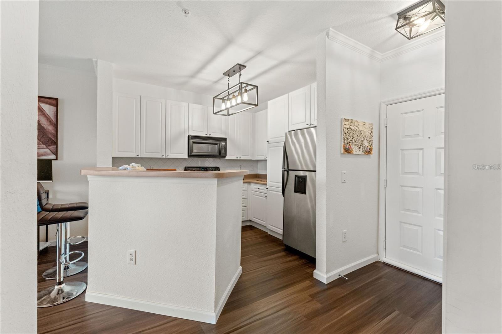 Image 9 of 25 For 4221 Spruce Street 2423