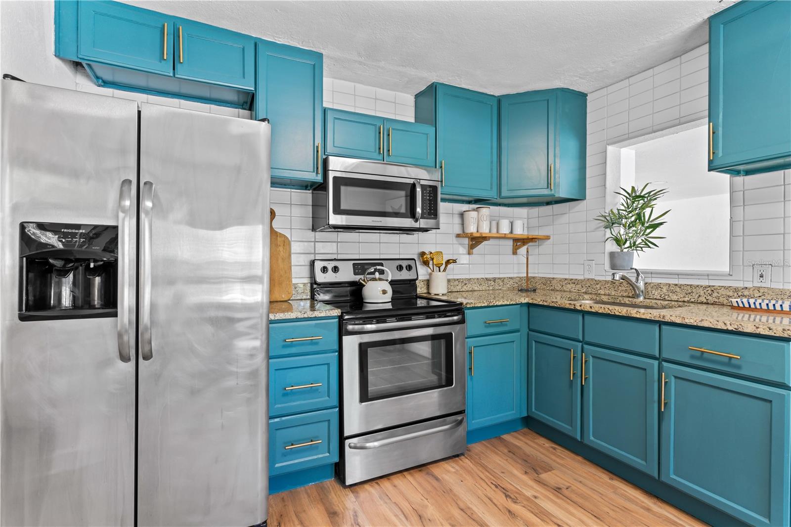 Image 11 of 33 For 1906 Idlewild Avenue