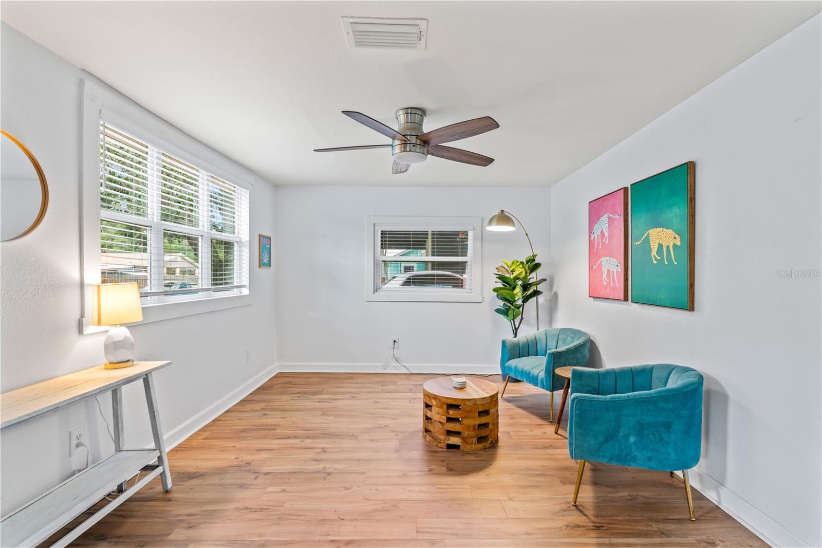 Image 3 of 33 For 1906 Idlewild Avenue
