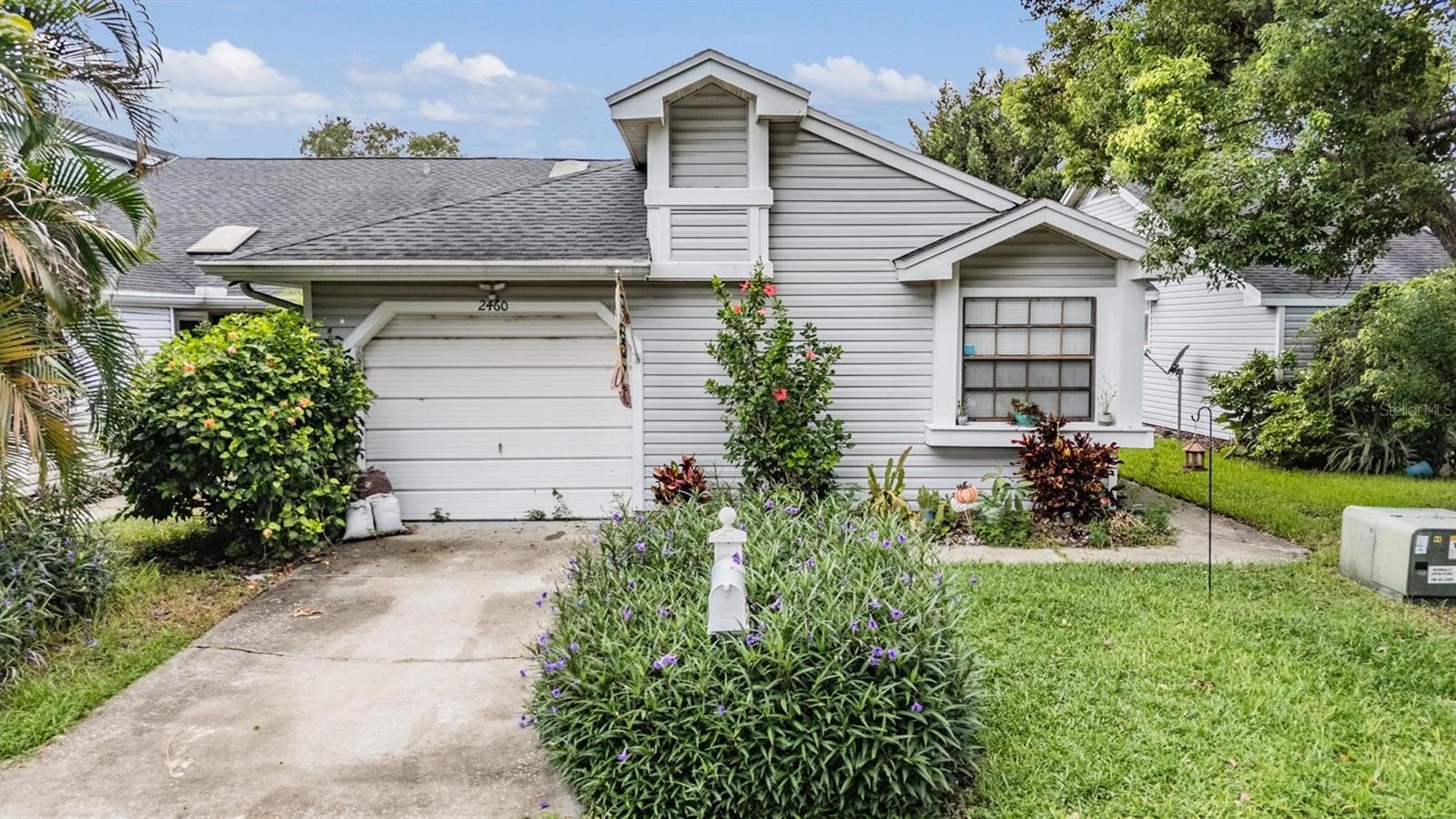 Image 3 of 43 For 2460 Alhambra Street