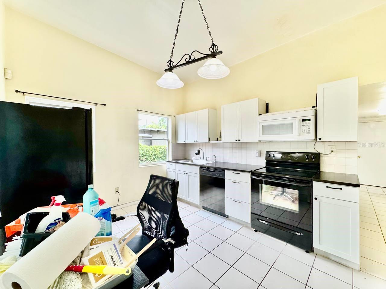 Image 11 of 29 For 5209 10th Avenue S