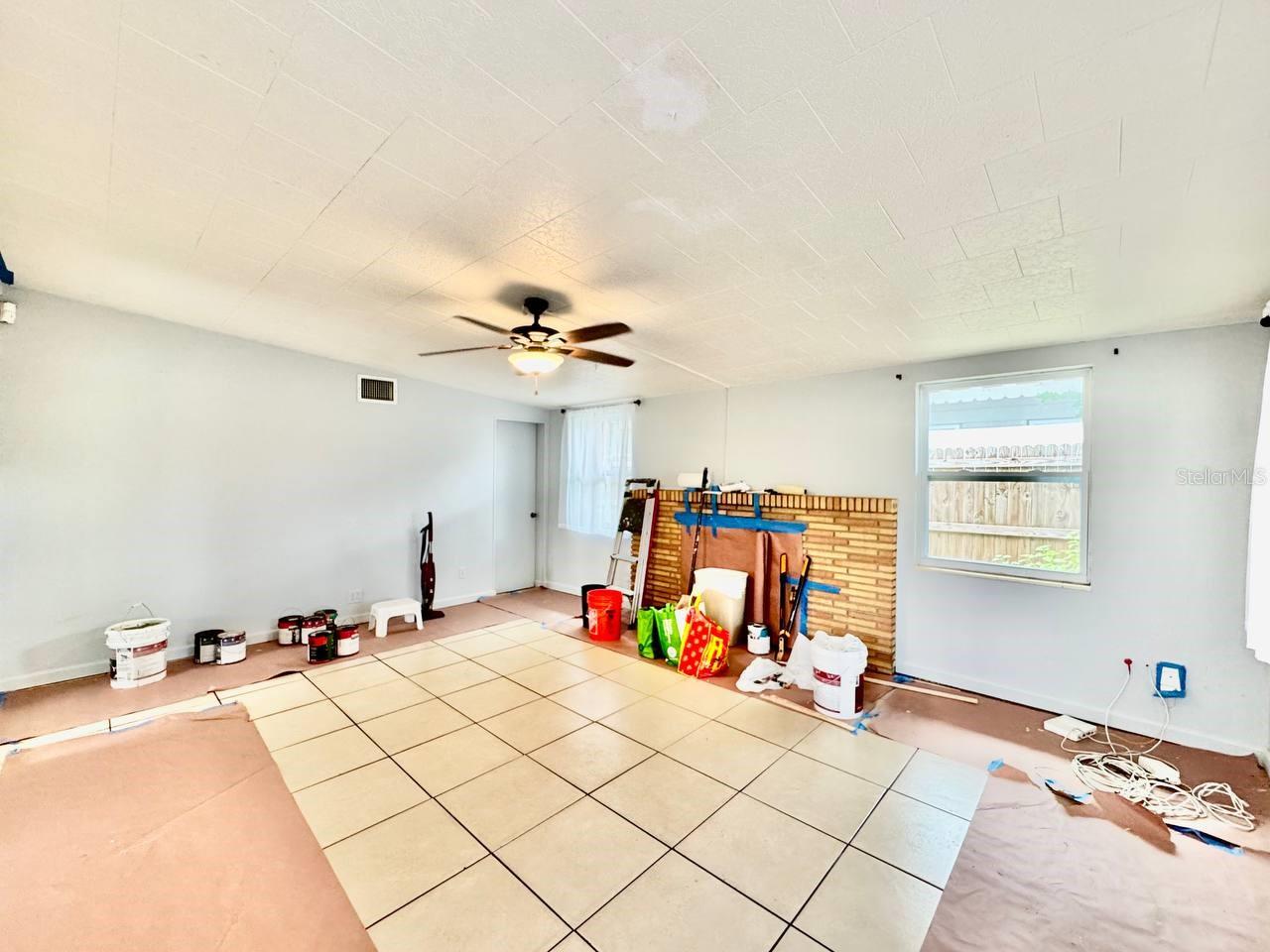 Image 4 of 29 For 5209 10th Avenue S
