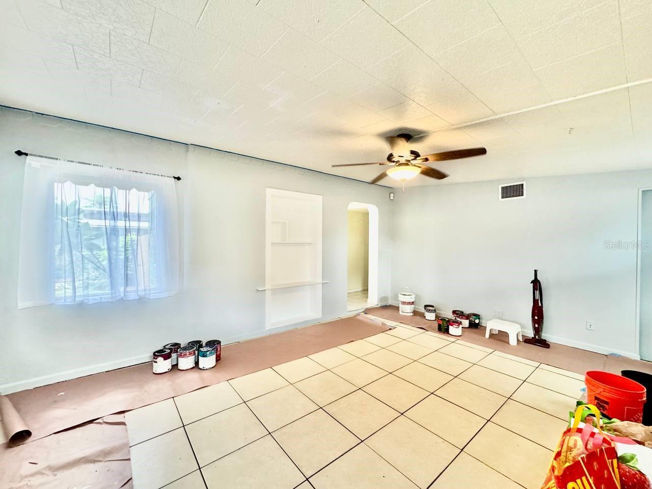 Image 6 of 29 For 5209 10th Avenue S