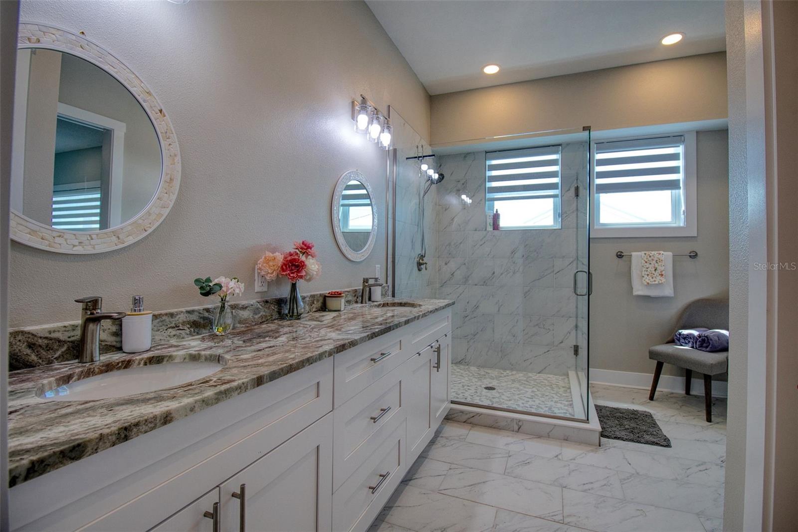 Image 32 of 47 For 833 Oak Bend Lane