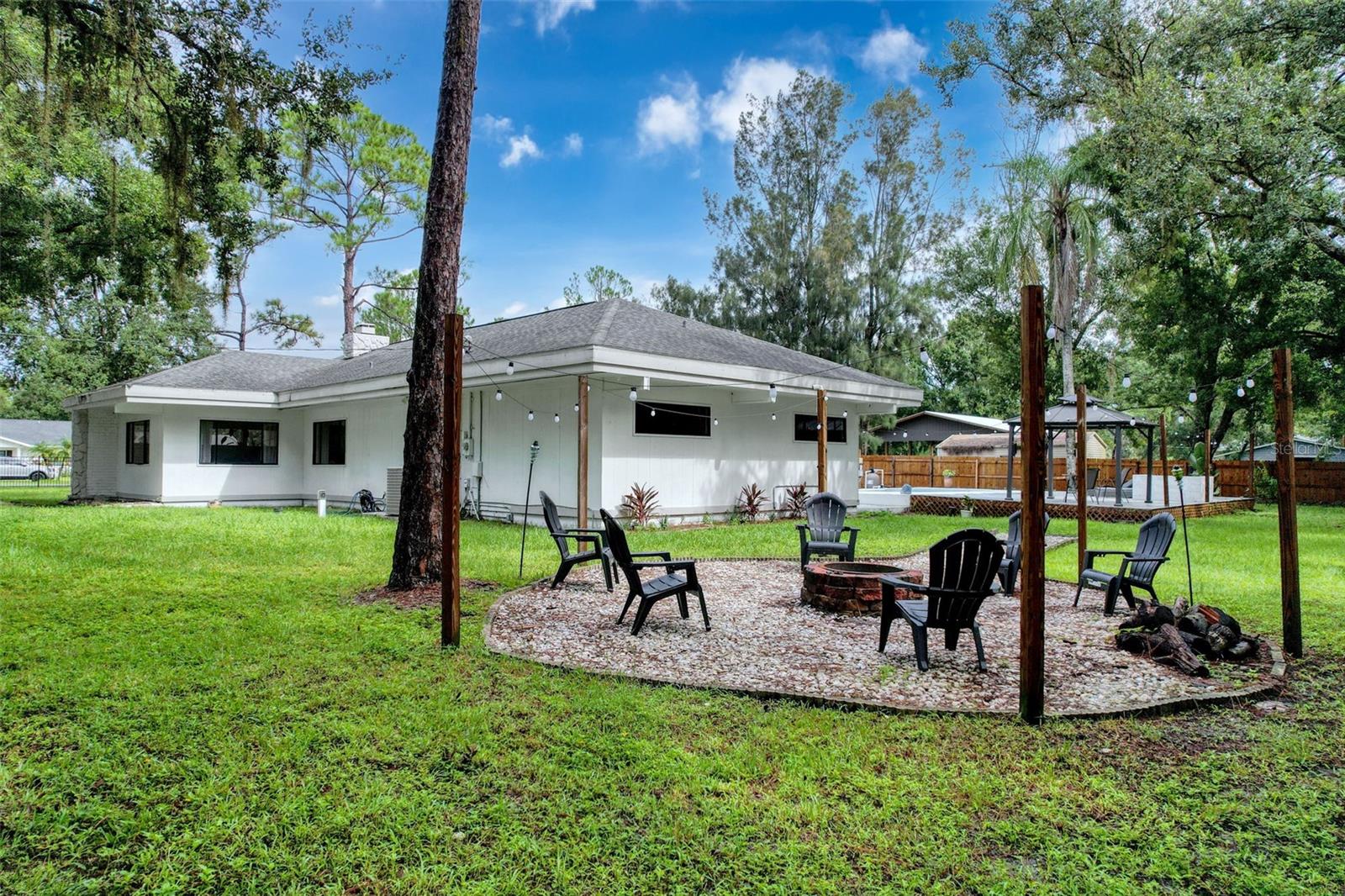 Image 10 of 31 For 1566 Woodfield Court