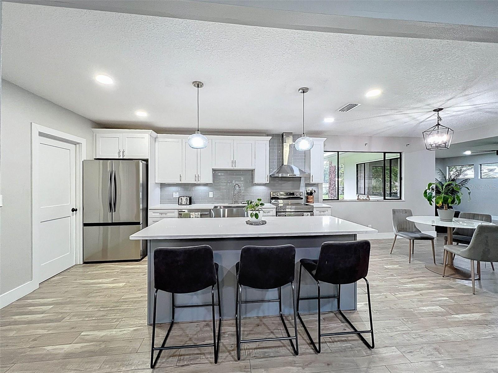 Image 26 of 31 For 1566 Woodfield Court