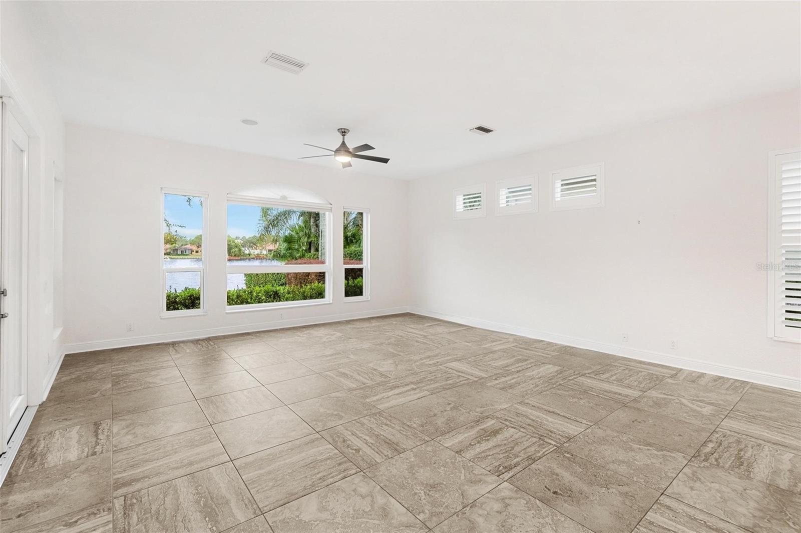 Image 16 of 56 For 10521 Bermuda Isle Drive