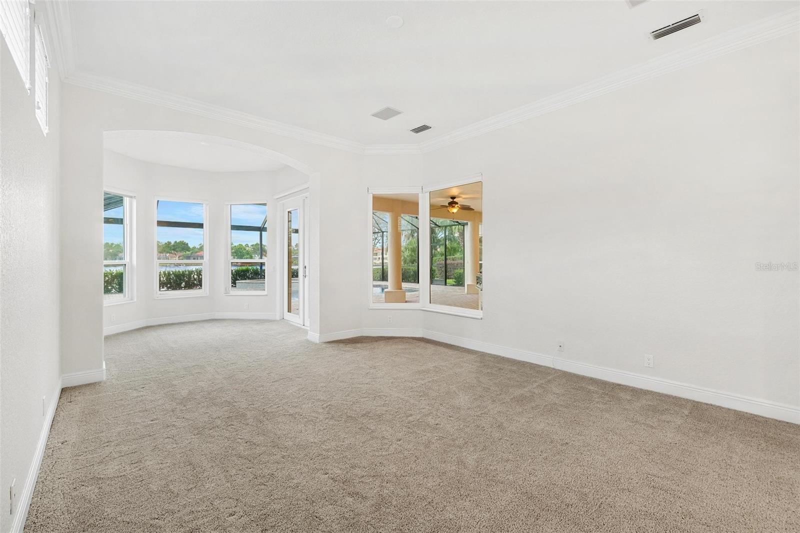 Image 25 of 56 For 10521 Bermuda Isle Drive